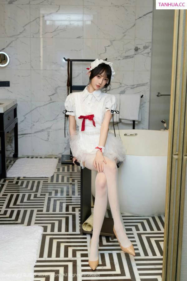 玥儿玥  [XiuRen]高清写真图 2025.09.29 No.10827 玥儿玥er 萝莉女仆第2张图片